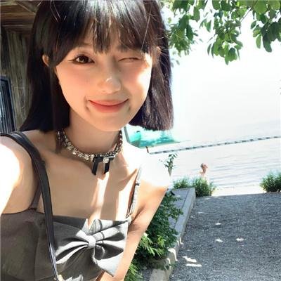阿吉小姐